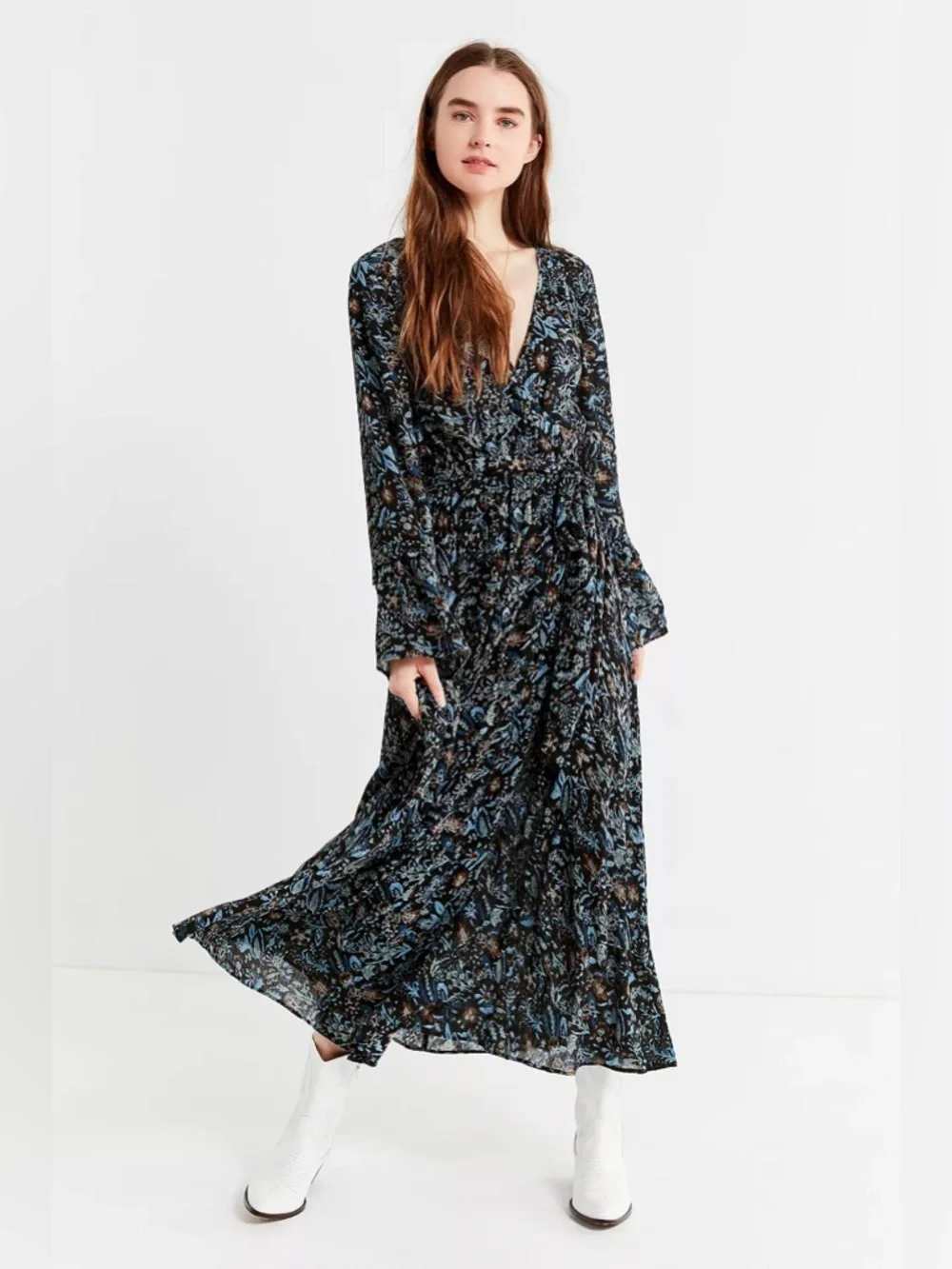 UO Floral Maxi Dress - Picture 2 of 16
